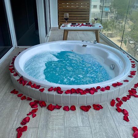 Dominique Cartagena, Beautiful 2 Bedroom Apartment 외부 사진