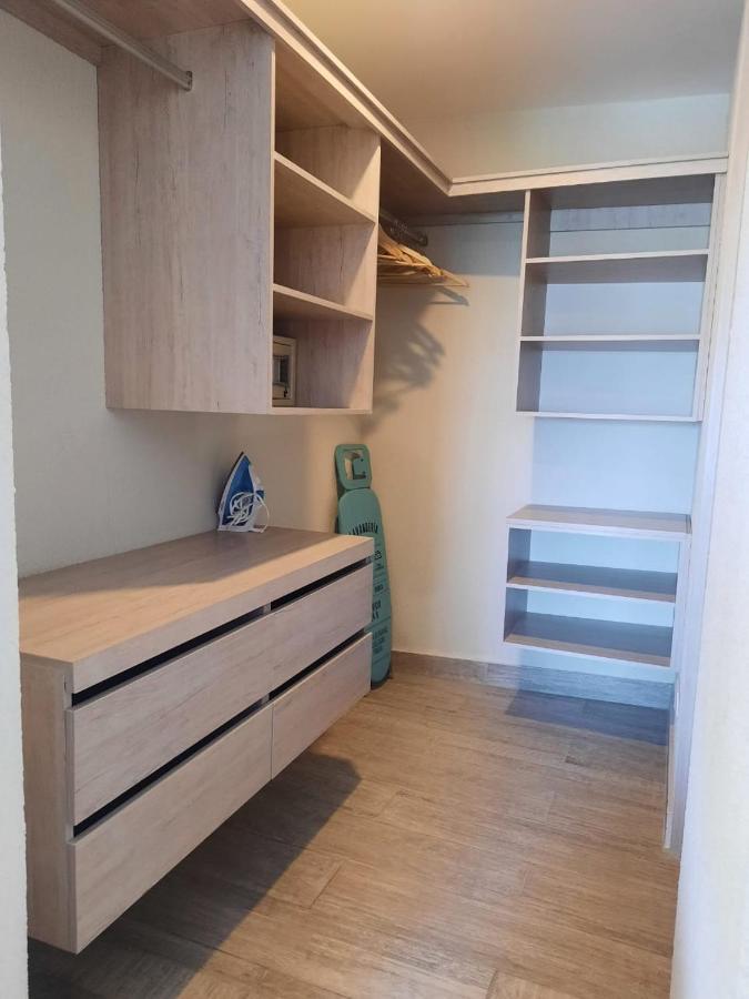 Dominique Cartagena, Beautiful 2 Bedroom Apartment 외부 사진