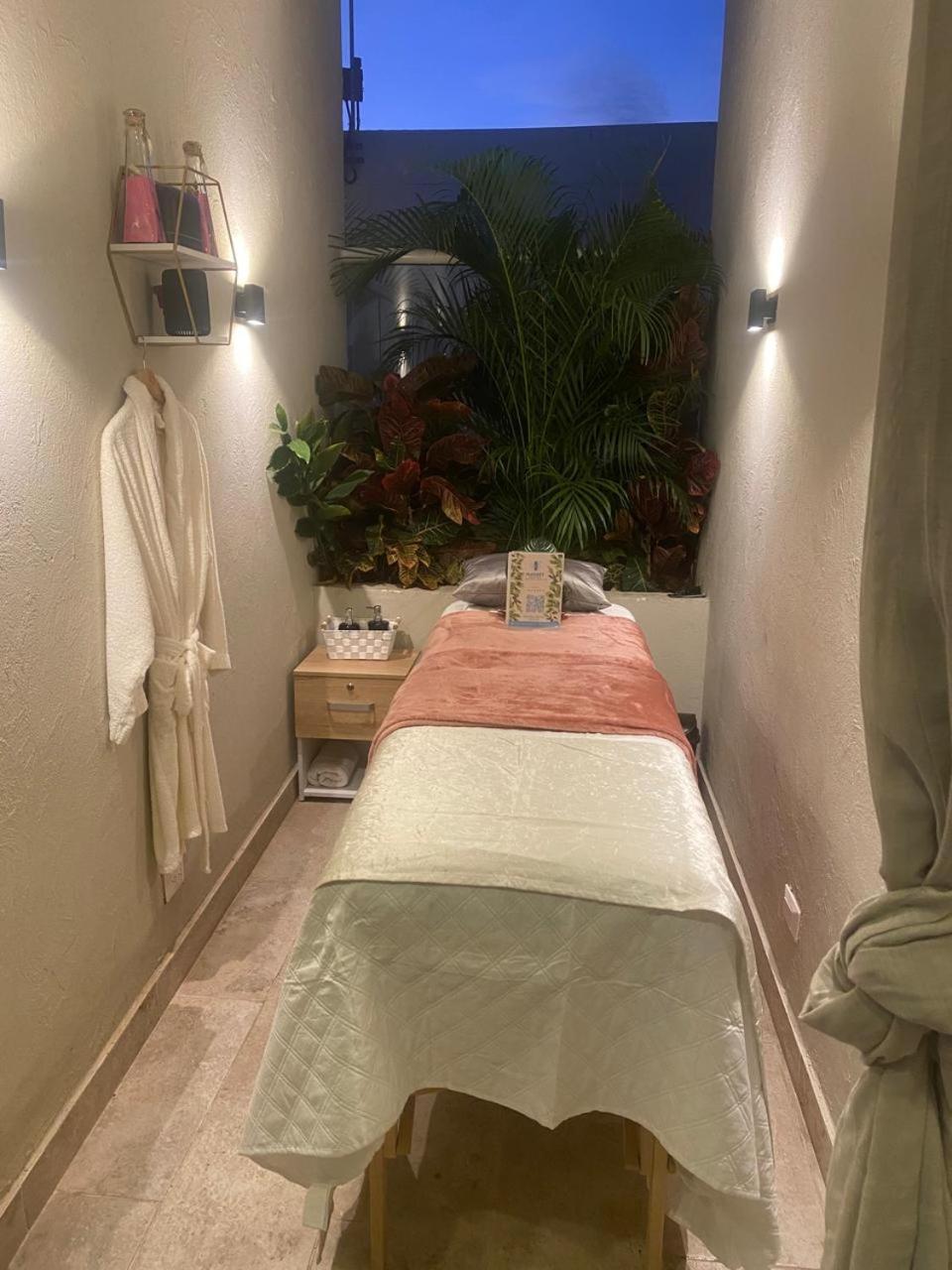 Dominique Cartagena, Beautiful 2 Bedroom Apartment 외부 사진