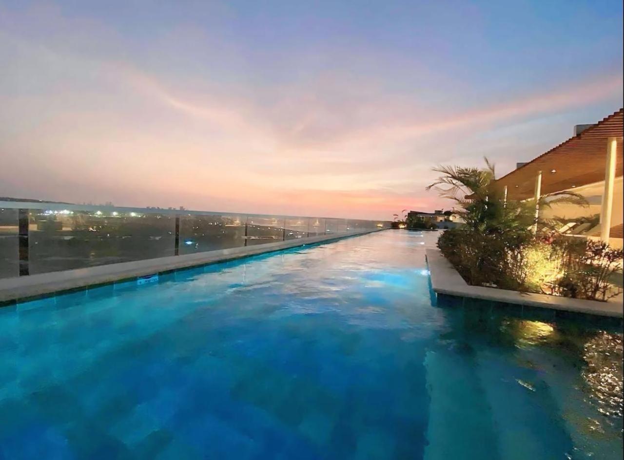 Dominique Cartagena, Beautiful 2 Bedroom Apartment 외부 사진